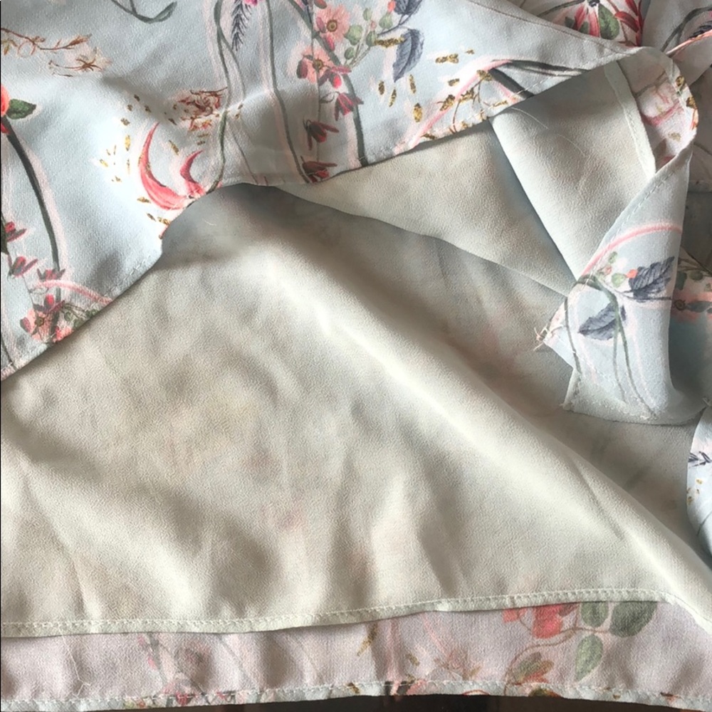 Bebe Blouse - Picture 6 of 8